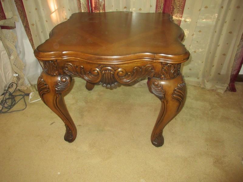 Stunning Heavily Carved End Table French Baroque Style