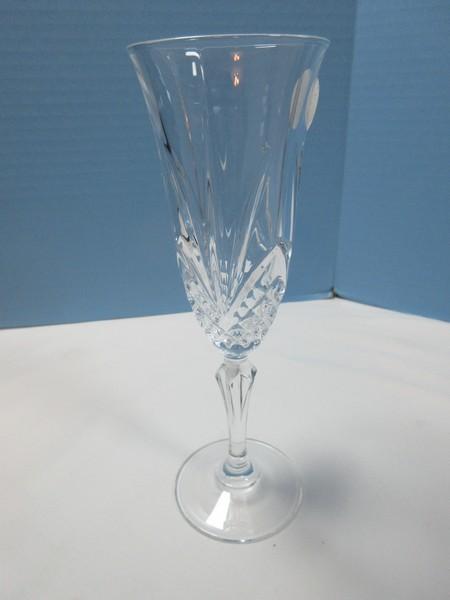 Set of 4 Cristal DeFlandre 24% Lead Crystal Salzburg Cut Pattern Fluted Champagne Glasses 8"