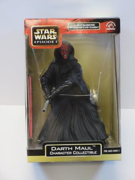 Collectors Star Wars Episode I Darth Maul Character Collectible Light Saber Glows in Dark