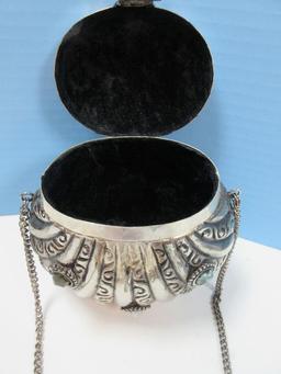 White Brass Scalloped Shell Gemstone Purse/Shoulder Bag Clamshell Pillow Purse Curb Chain