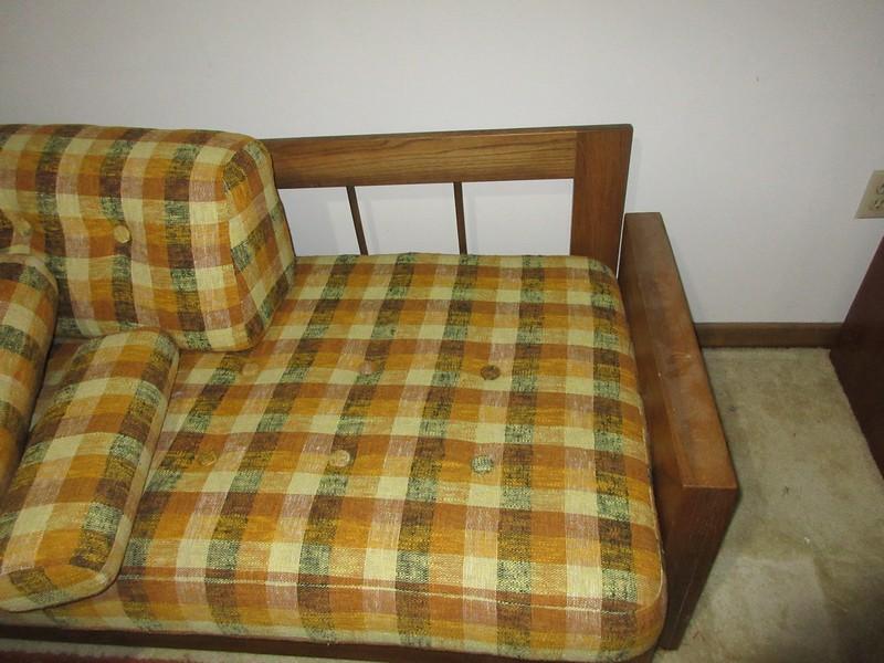 Phenomenal Howard Furniture Mfg. Mid Century Modern Oak Beam Frame Sofa Couch Low Back