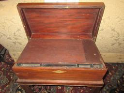 Antique Mahogany Travel Portable Writing Box Desk Writing Slope w/Interior Storage &