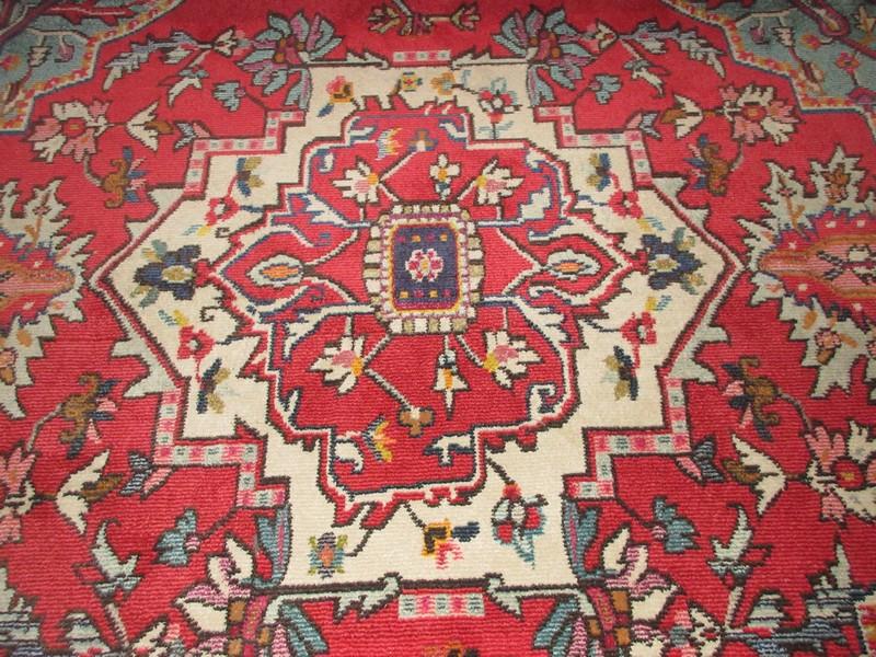 Stunning Safavieh Monaco Classic Design Area Rug Vivid Red/Turquoise 100% Polypropylene