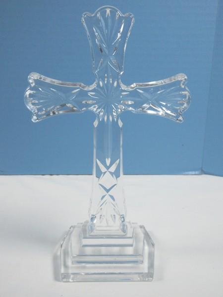 Waterford Crystal 8" Scalloped Edge Cross Figurine