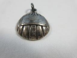 Sterling Silver Scalloped Shell Pendant w/Cross - Wgt 6.15G +/-