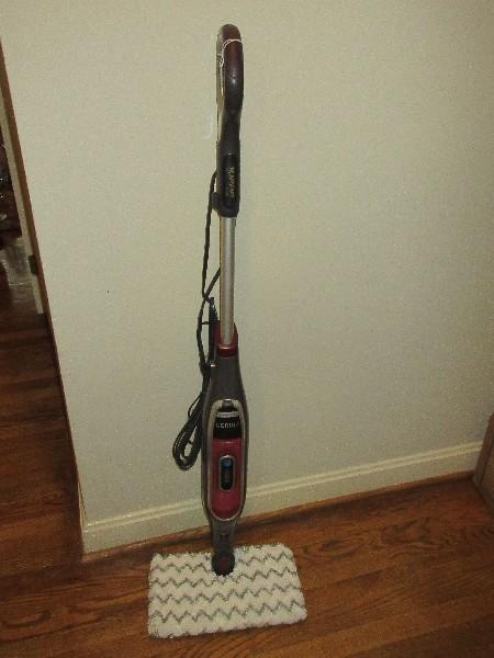 Shark Intelligent Genius Steam Mop Pocket Mop 3 Setting- Retail $129.99