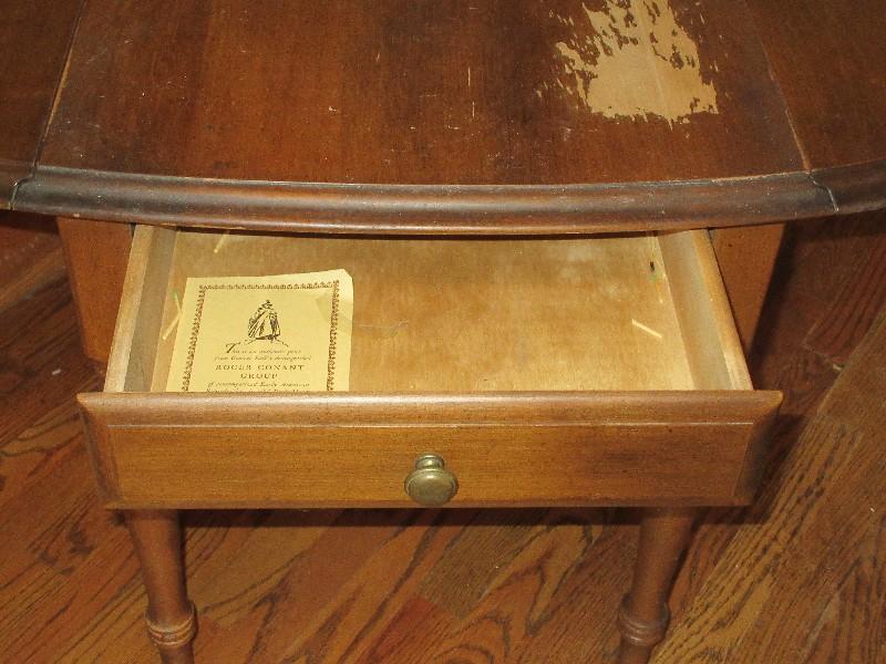 Conant Ball Furniture Makers Dropleaf Solid Rock Maple Early American Repro End Table w/