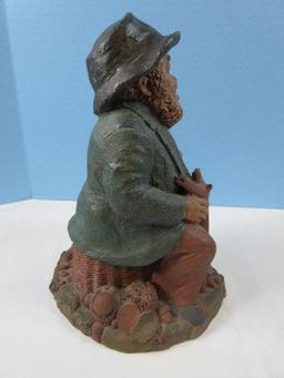 Collectors Tom Clark Gnomes 9 1/2" "Lawrence" Pecan Resin Figurine by Cairn Studios Style #136