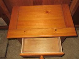 Knotty Pine Early American Style Nightstand w/Drawer & Base Shelf on Bun Feet-