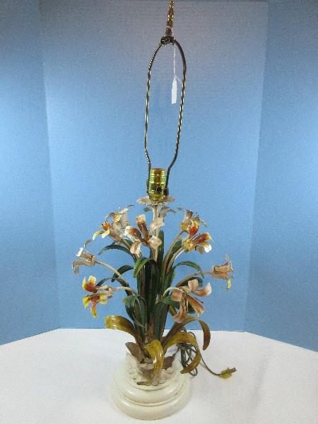 Gorgeous Vintage Metal Italy Tole Style Lilies Stem Flowers & Foliage 32" Table on Wood Base