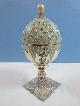 Adorable 2002 Wallace Faberge Style Enamel/Silverplate 8" Musical Easter Egg Hinged Faux Pearl