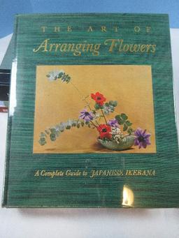 Lot Books Art of Arranging Flowers, Complete Guide to Japanese Ikebana, Guide to Patio &