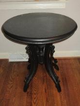 Round Stylish Victorian Era Design Parlor/Foyer Center Table Black Matte Finish Center Urn &