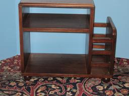 Mid Century Modern Walnut Magazine Accent Chair Side Table on Sphere Feet. 20"H x 12.5" x 22"