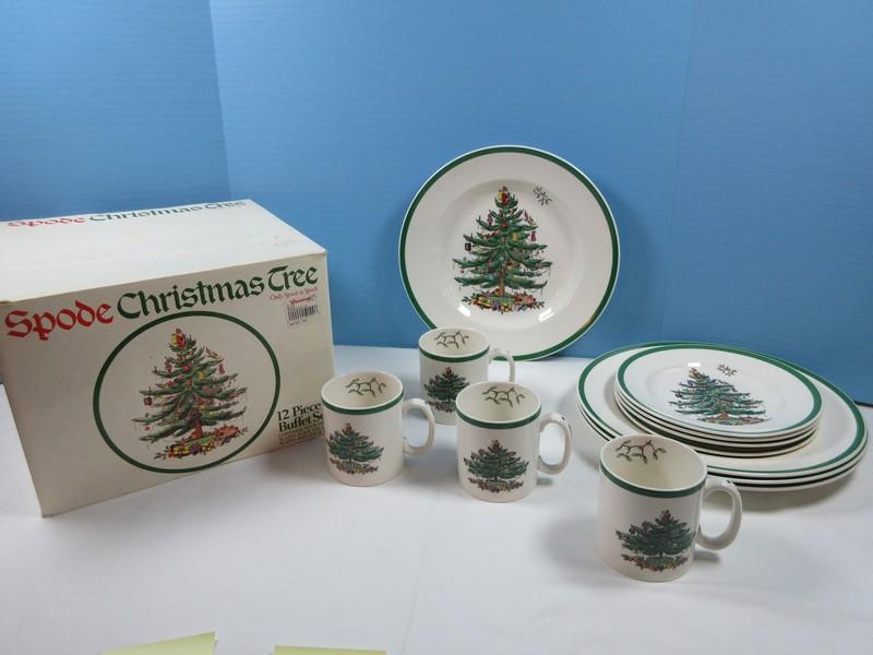 12pc Set Spode China Christmas Tree-Green Trim Pattern Buffet Set 4 Each Dinner Plates, Salad