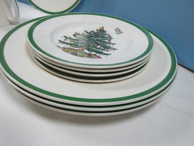 12pc Set Spode China Christmas Tree-Green Trim Pattern Buffet Set 4 Each Dinner Plates, Salad