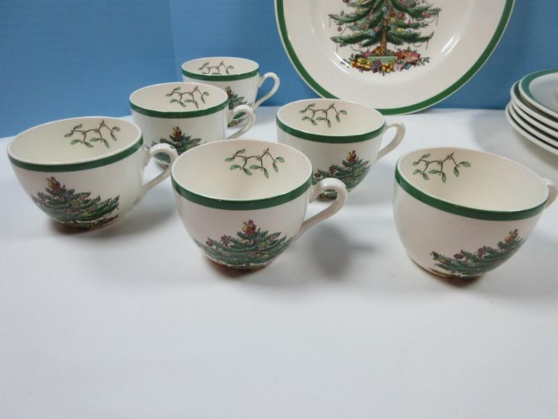 24pcs Spode China Christmas Tree Green Trim Dinnerware 4pc Place Setting for 6- Dinner Plates,