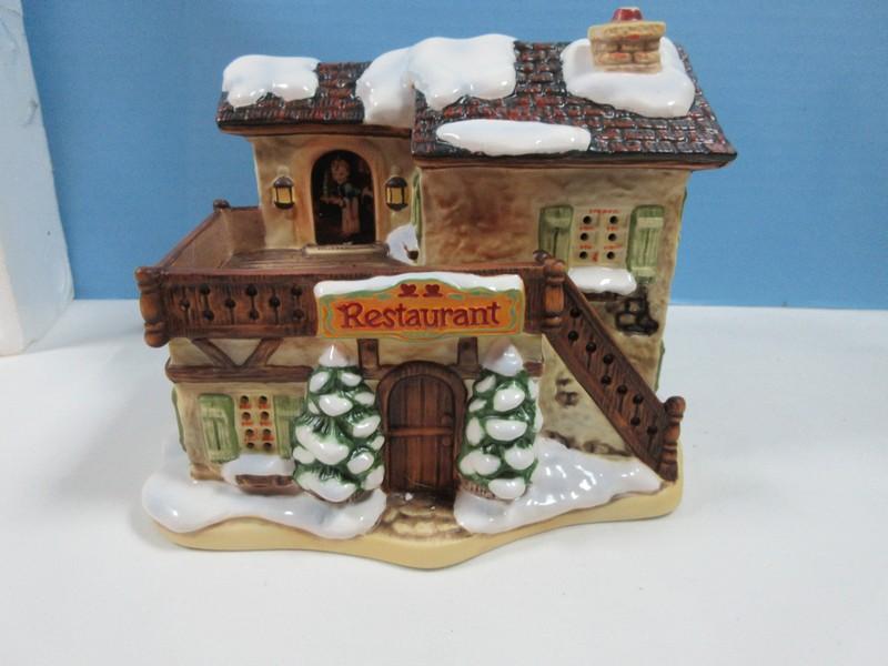 Collectors Hawthorne Porch Light MI Hummel Bavarian Holiday Village Collection Illuminated