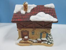 Collectors Hawthorne Porch Light MI Hummel Bavarian Holiday Village Collection Illuminated