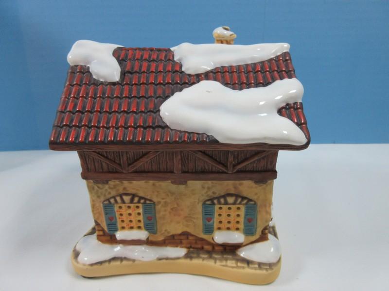 Collectors Hawthorne Porch Light MI Hummel Bavarian Holiday Village Collection Illuminated