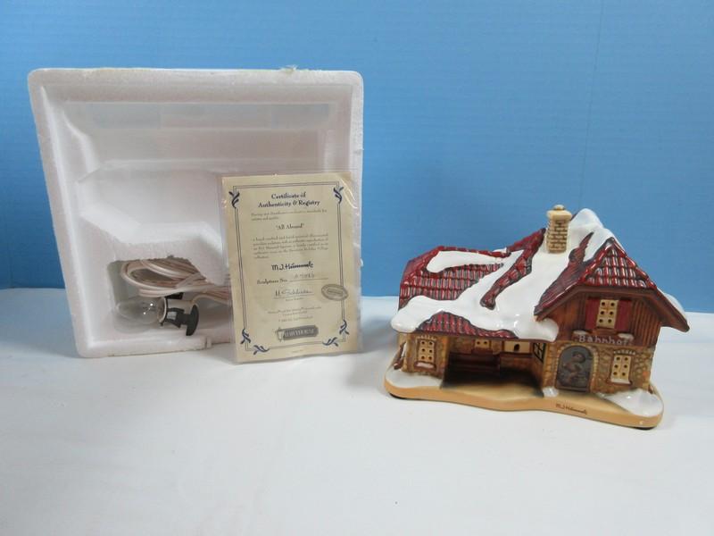 Collectors Hawthorne Porch Light MI Hummel Bavarian Holiday Village Collection Illuminated