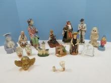 Lot Figurines Porcelain Madonna In Prayer 6", Andera Morgans Virginia Rifleman 1776 Figure 8.5"