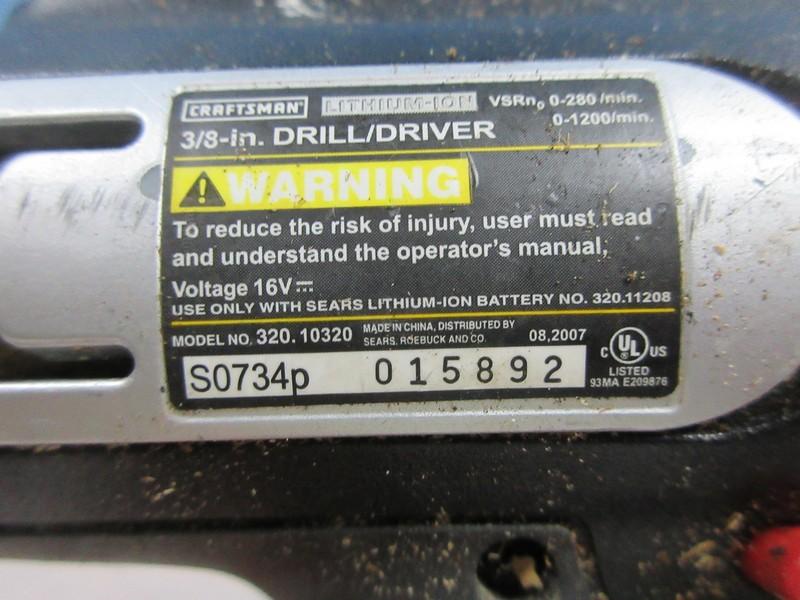 Craftsman Lithium-Ion 16V Die hard Cordless 3/8" Drill/Driver w/Charger & Task Light
