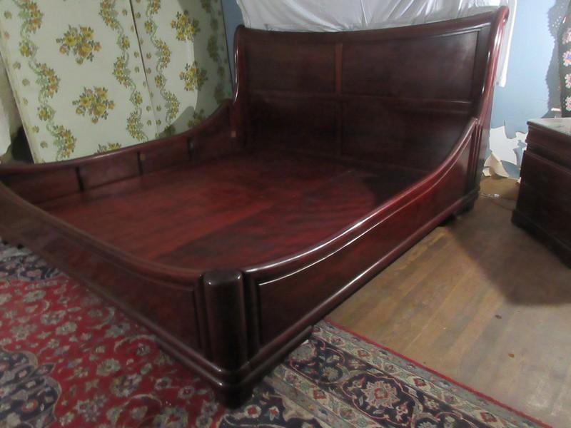 Stately King Chinoiserie Sleigh Bed Panel Scroll Headboard