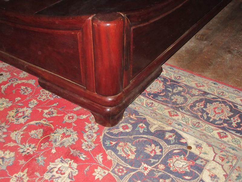 Stately King Chinoiserie Sleigh Bed Panel Scroll Headboard