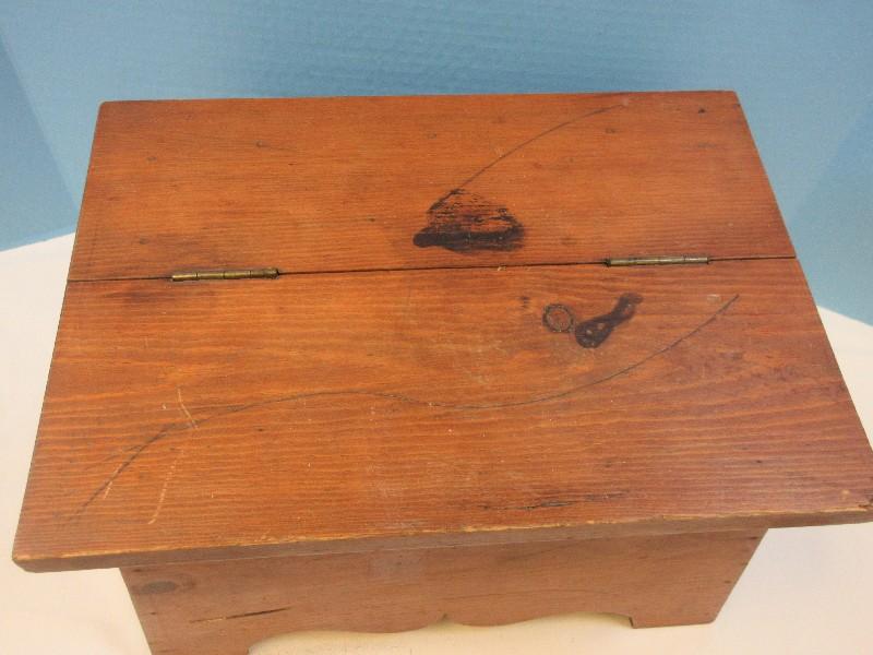 Rustic Knotty Pine Shoe Shine Box Foot Stool w/Hinged Lid & Heel Rest-9 1/2"H x 14 1/2" x 10"