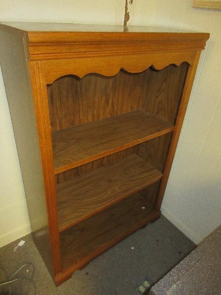 Simulated Walnut Wood Grain Tradition Bookcase w/Scalloped Trim- 48"H x 32" x 13"