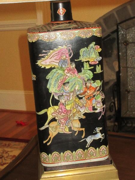 Elegant Chinoiserie Porcelain Vase Form 32" Table Lamp on Brass Base Hand Painted Hunt