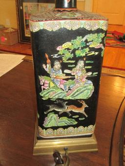 Elegant Chinoiserie Porcelain Vase Form 32" Table Lamp on Brass Base Hand Painted Hunt