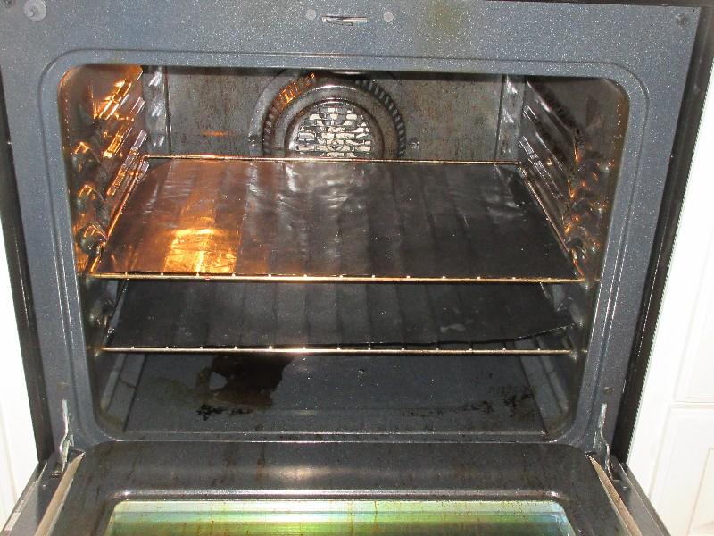 Frigidaire Gallery Stainless Free Standing Self Cleaning Electric Convection Range, 5 Burner Glass