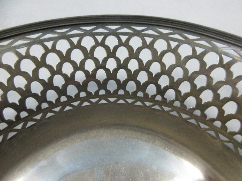 Sterling Silver 9" Bowl w/Pierced Rim by Alvin Mfg. Wgt. 194G+/-