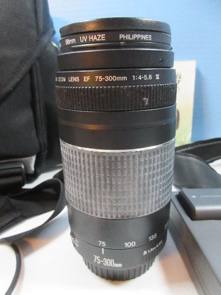 Canon EOS Digital Rebel XT w/Built-In Flash,2 Zoom Lens,Filter,Battery,Charger,Tripod & Bag
