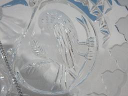Collectors Hofbauer The Byrdes Collection Frosted Bird Medallion Design Crystal 8" Bell