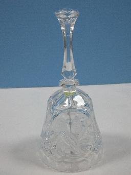 Collectors Hofbauer The Byrdes Collection Frosted Bird Medallion Design Crystal 8" Bell