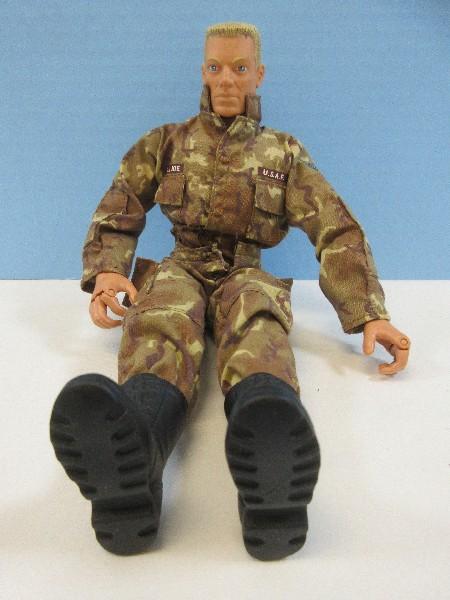 Vintage G.I. Joe Action Figure 2001