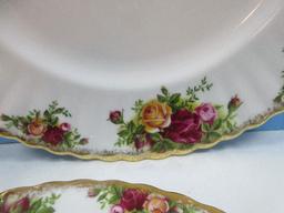 10pc. Royal Albert Bone China Old Country Roses Pattern Montrose Shape Red/Yellow Roses