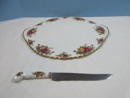 2pc. Royal Albert Bone China Old Country Roses Pattern 12 1/4" Round Cake Plate Footed Base