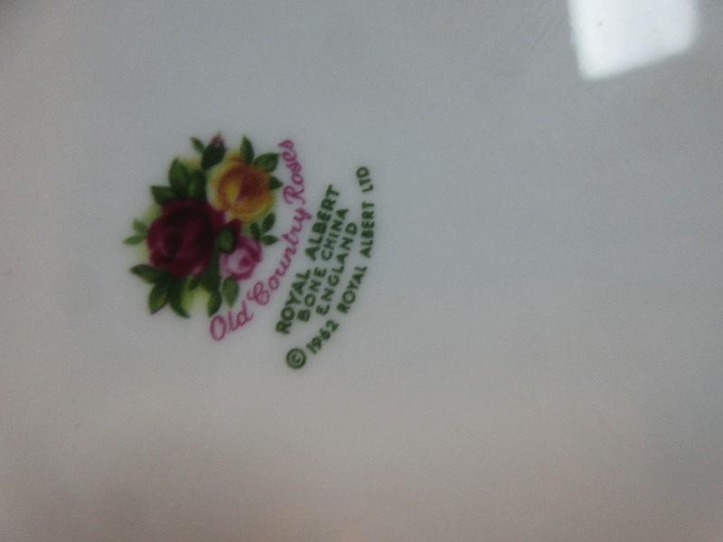 2pc. Royal Albert Bone China Old Country Roses Pattern 12 1/4" Round Cake Plate Footed Base