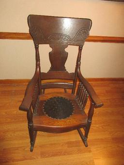Marvelous Antique Oak Rocking Chair Pressed Back Design Quilted Medallion Seat Insert