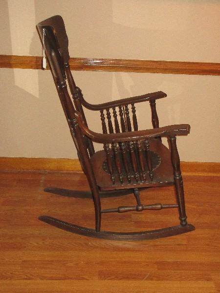 Marvelous Antique Oak Rocking Chair Pressed Back Design Quilted Medallion Seat Insert
