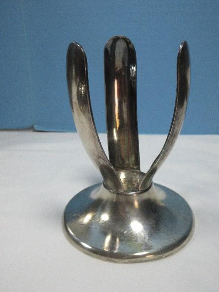 Antique Silver Plate Pairpoint Mfg. Co. Quadruple Plate 10" Naturalistic Ivy Vine Holder