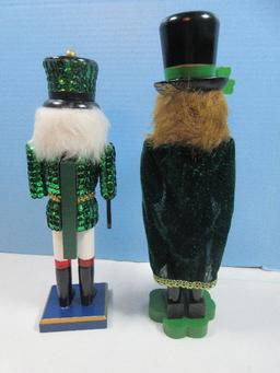 Unique St. Patrick's Day 15" Leprechaun w/pot of Gold on Clover Leaf Base & Shamrock Scepter/