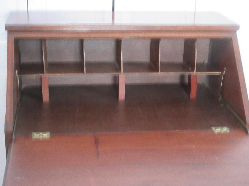 Mahogany Slant-Front Secretary Desk Fitted Interior Pigeon Holes, Bowfront Dovetail Drawer on