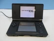 Lot Nintendo DS Lite Model No. USG-001 Handheld Video Game Console 2006 Royal Blue w/ AC
