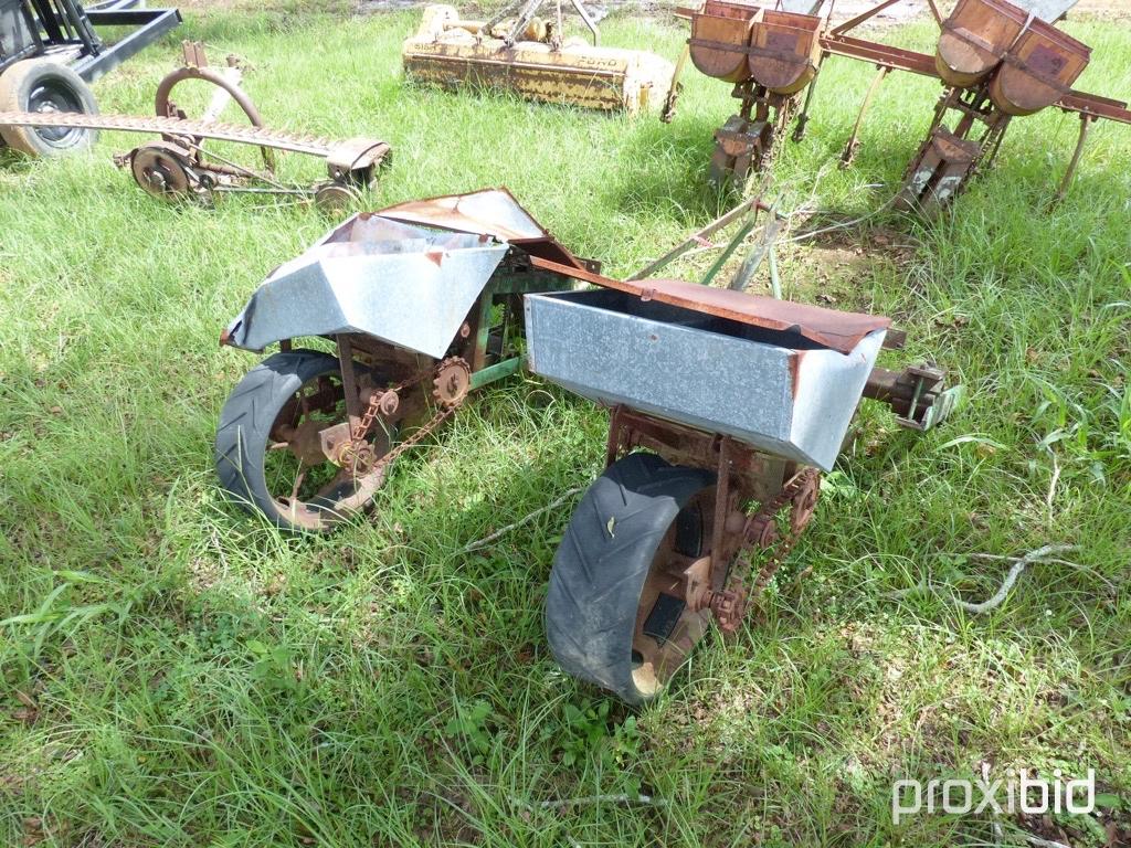 Cole 2 row planter
