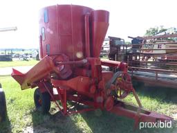International 1050 feedmill